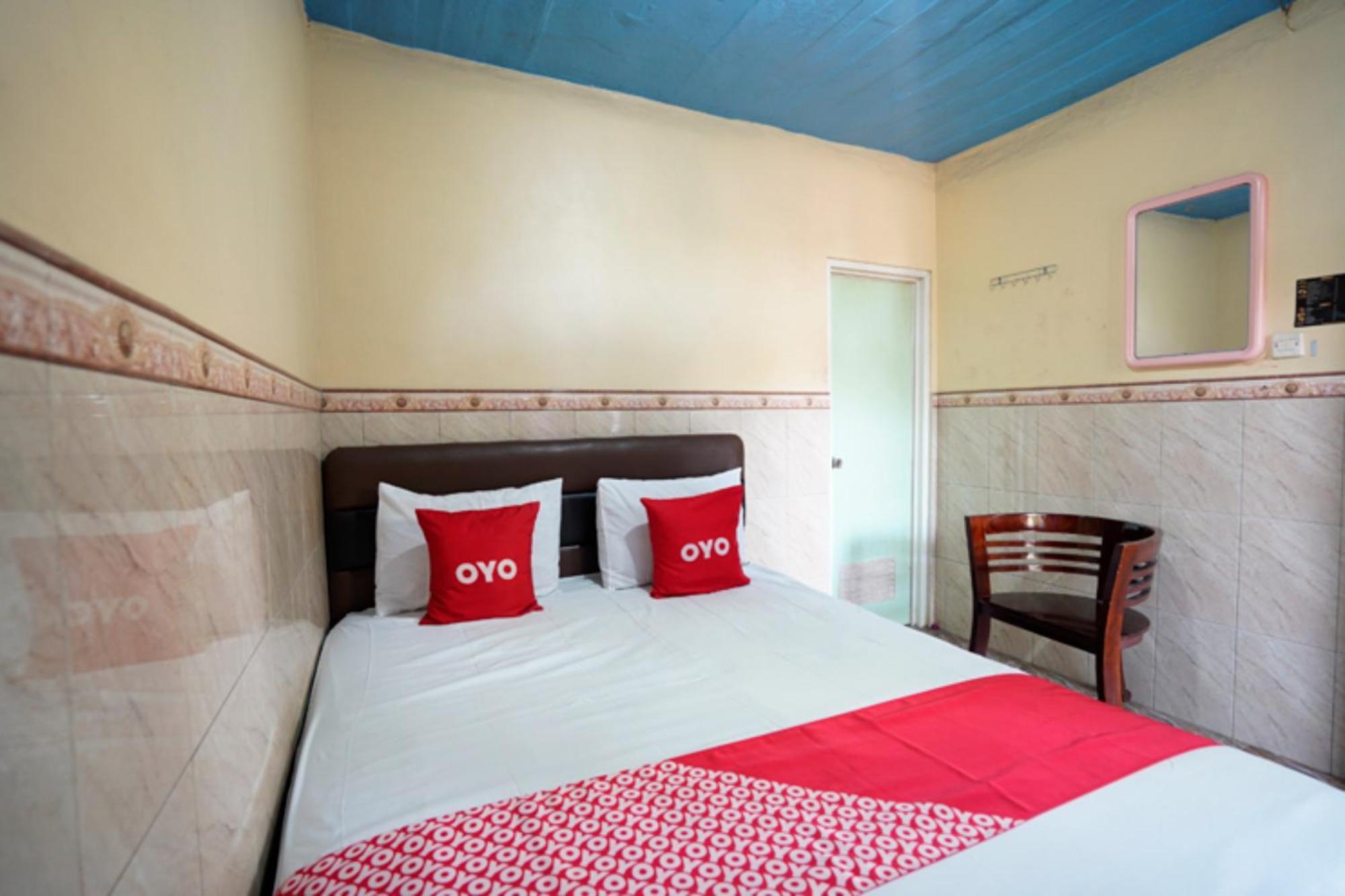 Oyo 927 Carina Hotel Claket Dış mekan fotoğraf