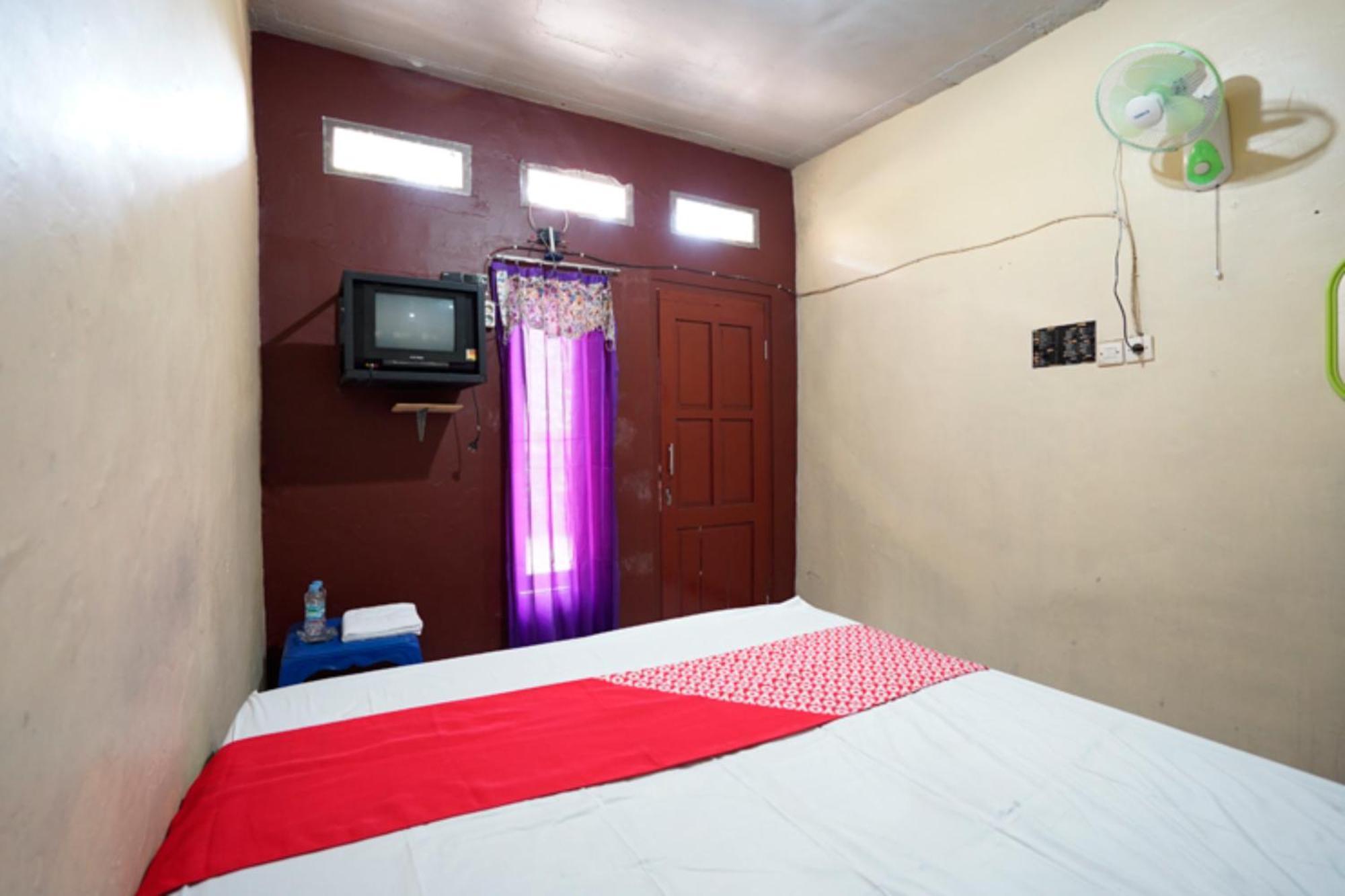 Oyo 927 Carina Hotel Claket Dış mekan fotoğraf