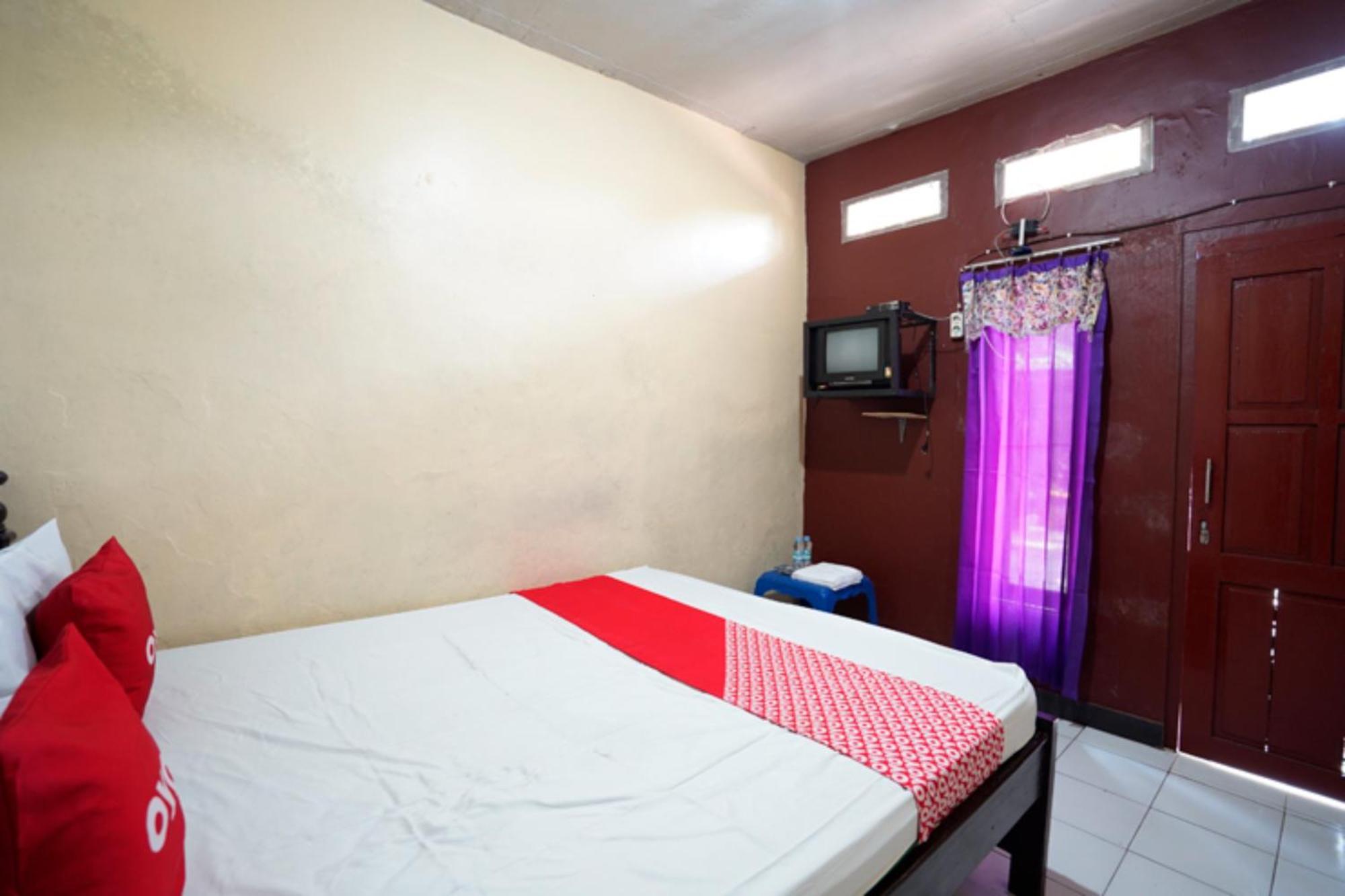 Oyo 927 Carina Hotel Claket Dış mekan fotoğraf