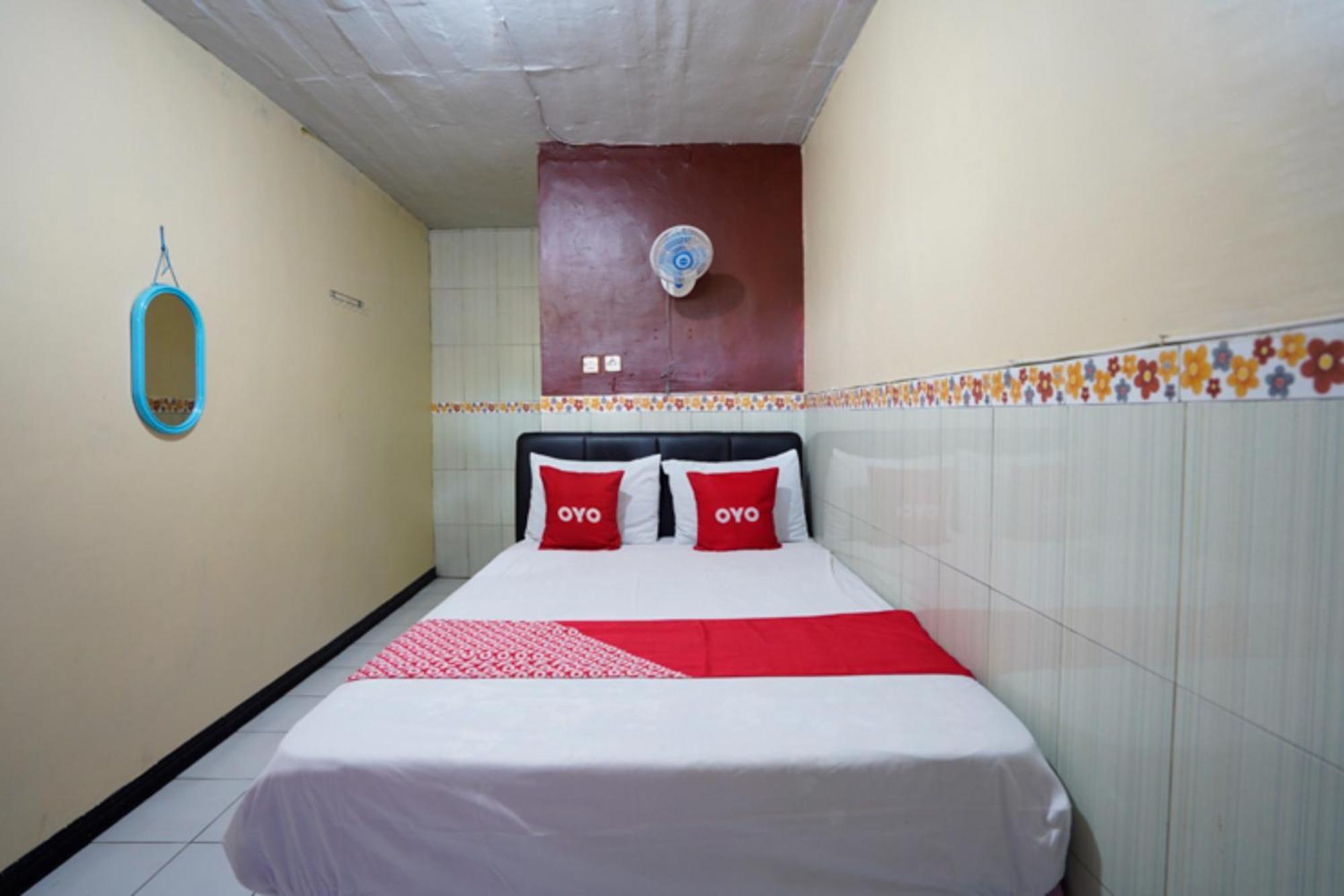 Oyo 927 Carina Hotel Claket Dış mekan fotoğraf