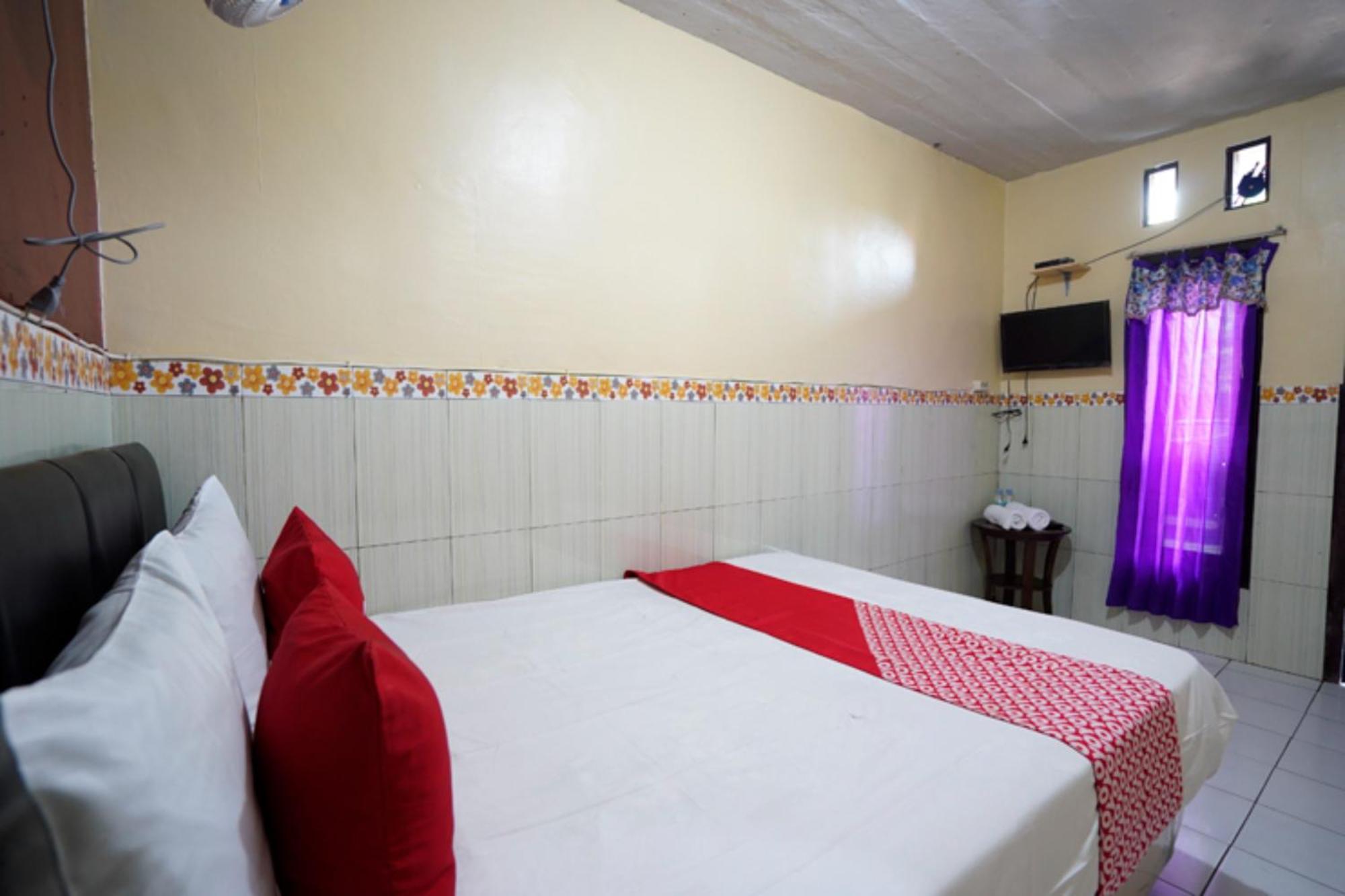 Oyo 927 Carina Hotel Claket Dış mekan fotoğraf