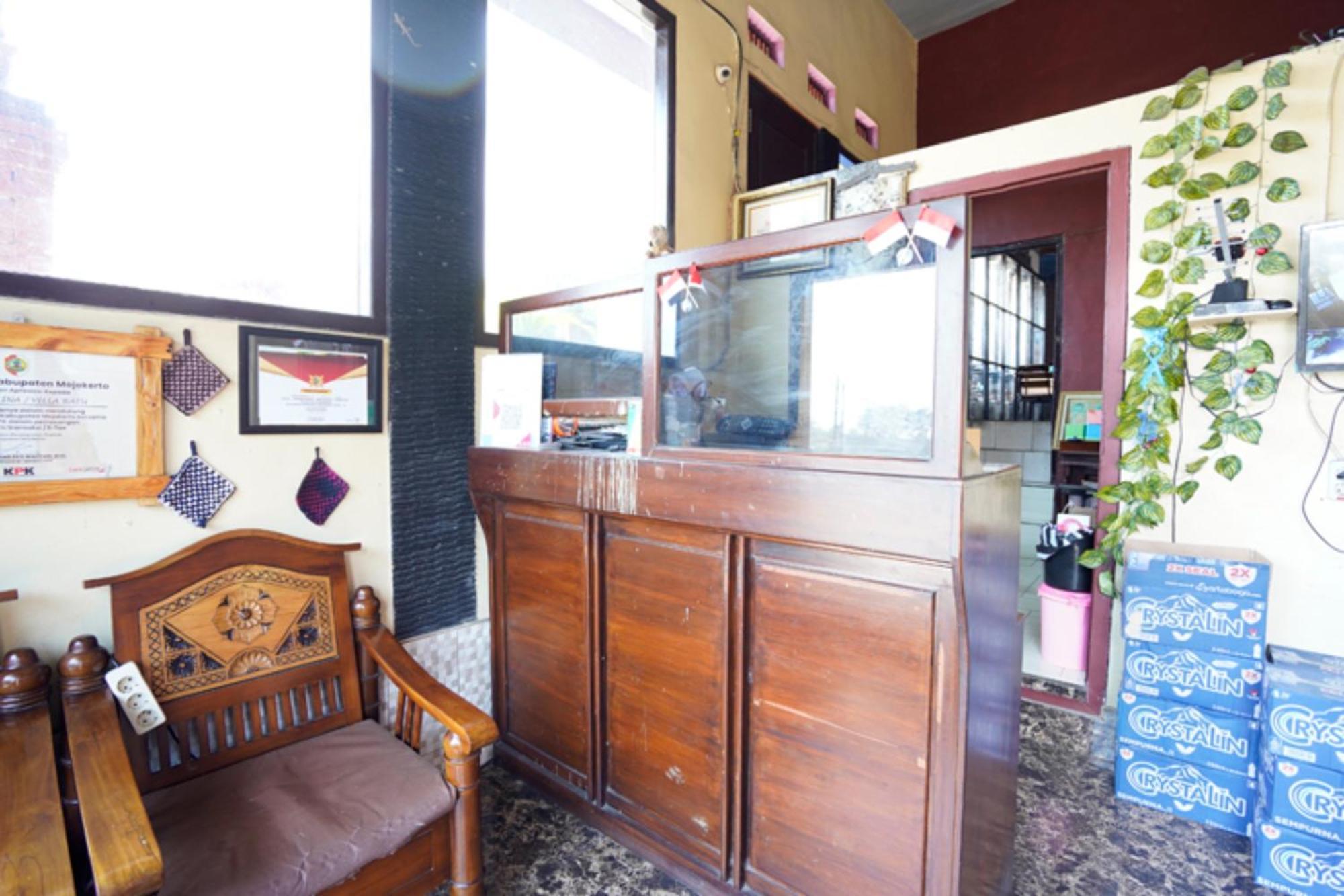 Oyo 927 Carina Hotel Claket Dış mekan fotoğraf